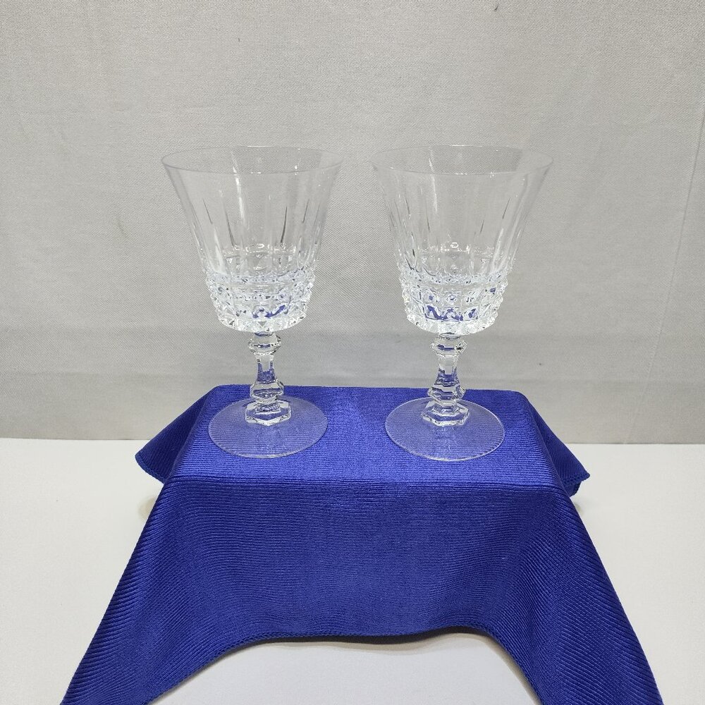 W.M. Dalton Finely Blown 24% French Lead Crystal Wine Glasses Set of Two EUC